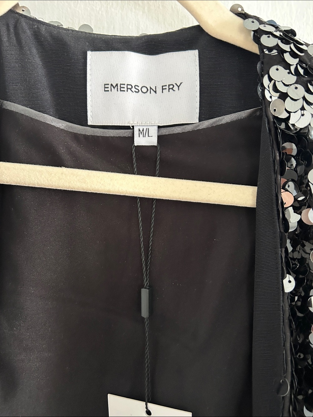 Emerson Fry Silver & Black Sequin Cape Jacket - Picture 3 of 6